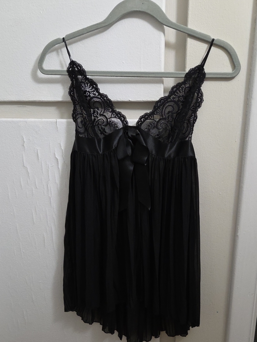 Victoria's Secret Black Lace & Satin Babydoll Chemise